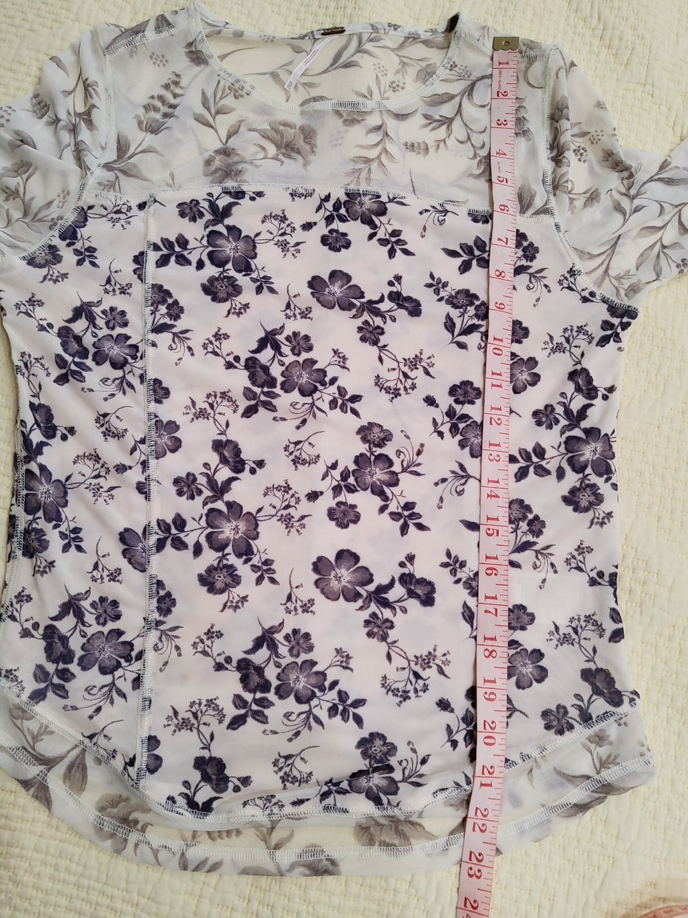 Free People Betty's Garden Long Sleeve Mesh Top Size XL - Picture 13 of 16